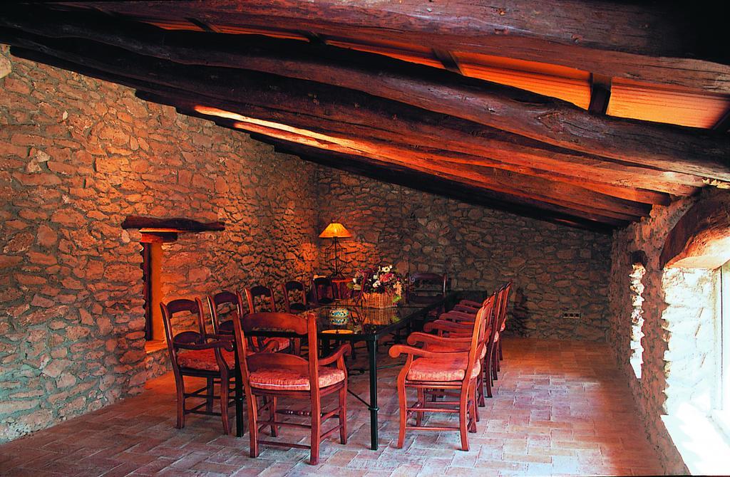Hotel Restaurante La Masieta كريكسل المظهر الخارجي الصورة