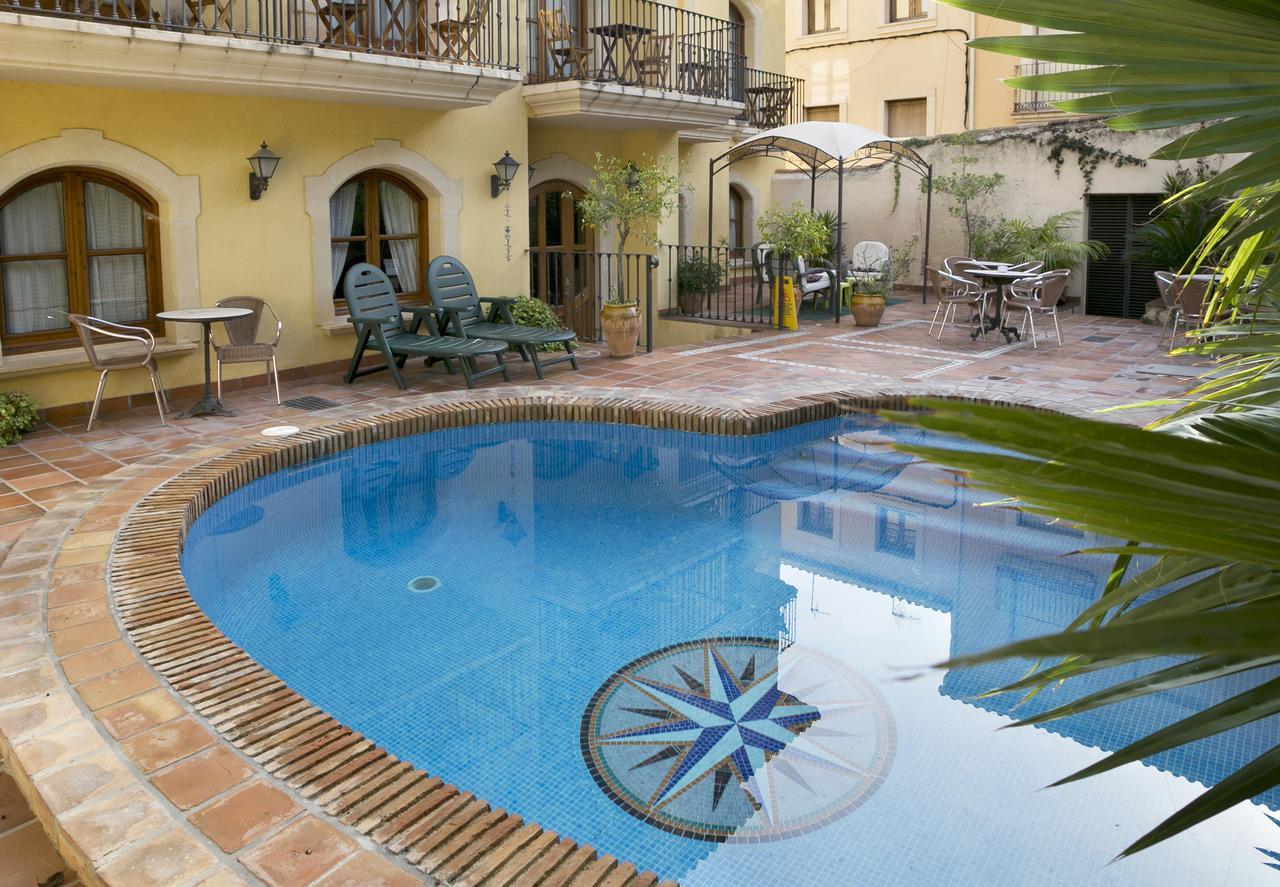 Hotel Restaurante La Masieta كريكسل المظهر الخارجي الصورة